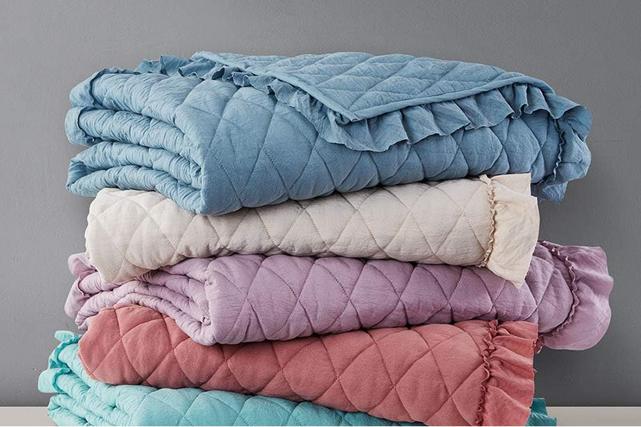 Blankets (Max 2 pieces)<br>(Cotton, Polar Ffleece & Polyester only)